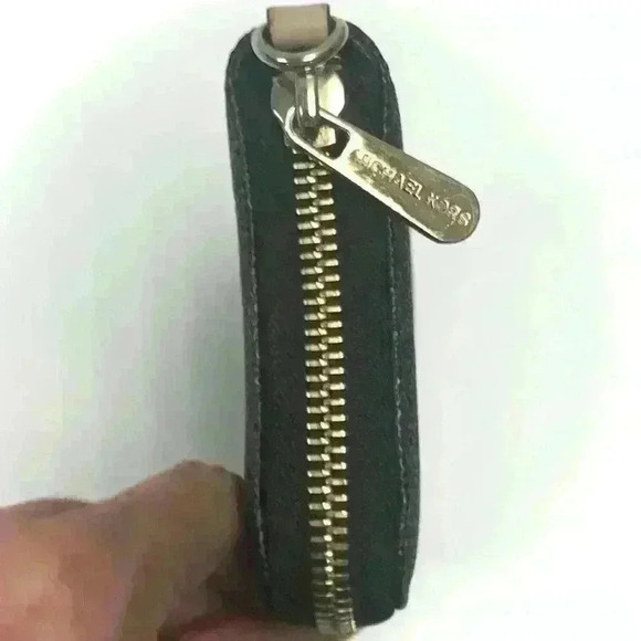 Michael Kors MK Logo Brown Wallet - Picture 5 of 6